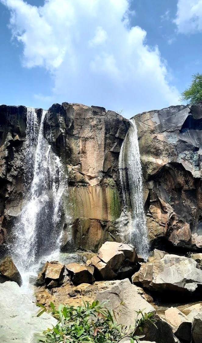 Wazara Waterfall