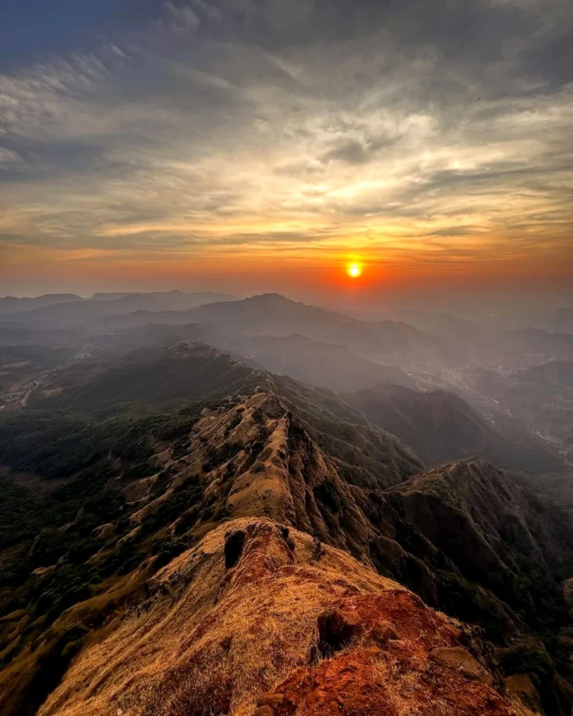 Elphinstone Point