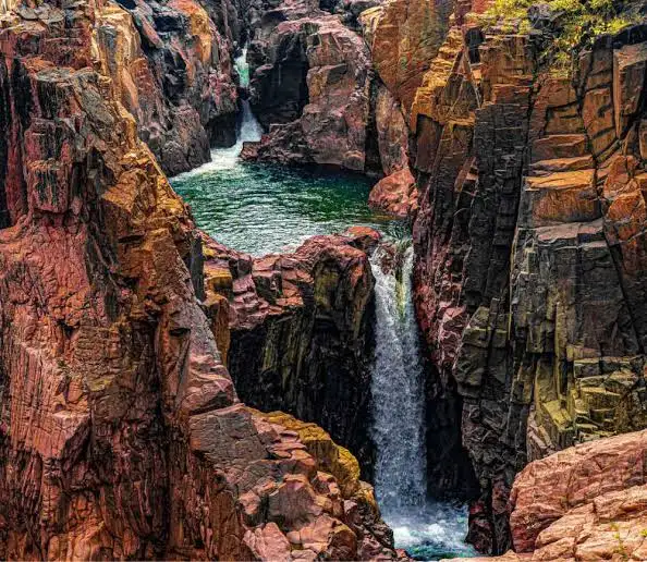 Raneh Falls