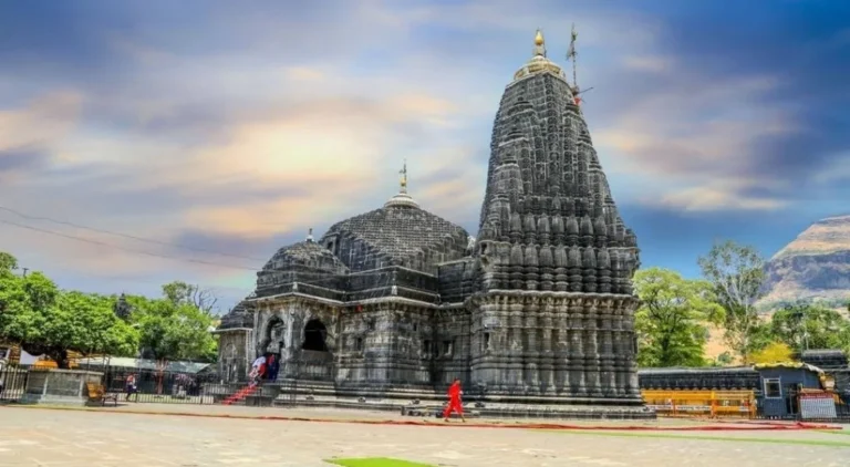 Trimbakeshwar Jyotirlinga Temple